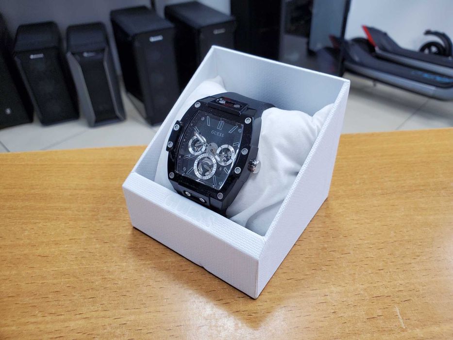 Guess Zegarek Męski GW0203G3 Sport Czarny