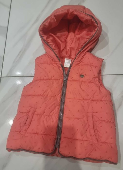 Продам жилетку на дівчинку