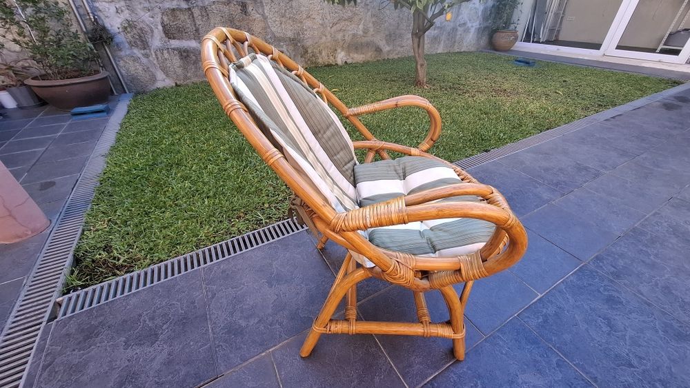 Cadeirão em bambu