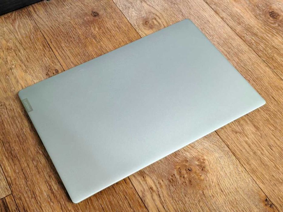 Ноутбук Lenovo 12 RAM, SSD 256Gb