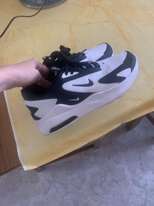Vendo air max - na caixa como novo