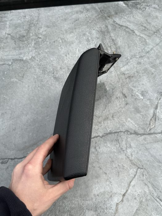 Е39 подлокотник е39 bmw Чорний Шкіряний Підлокотник Кожа Чёрный ідеал