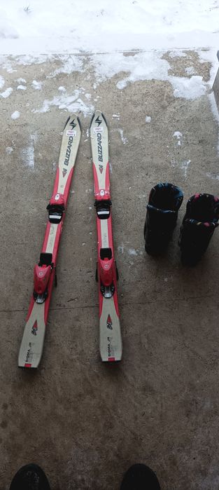 Гірськолижний комплект для дитини: лижі 120 см + черевики 35 р.