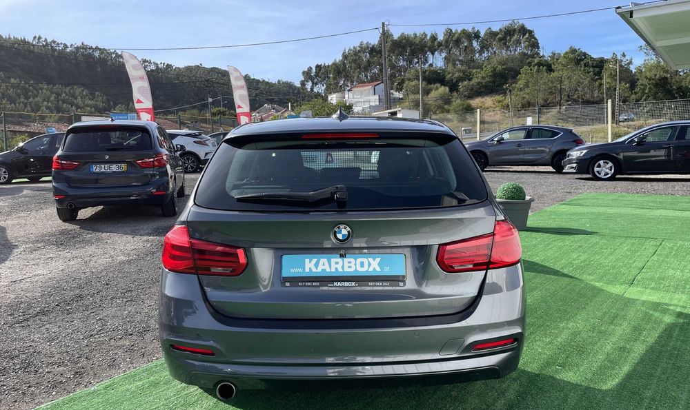 BMW 318d Touring Advantage IVA DEDUTÍVEL