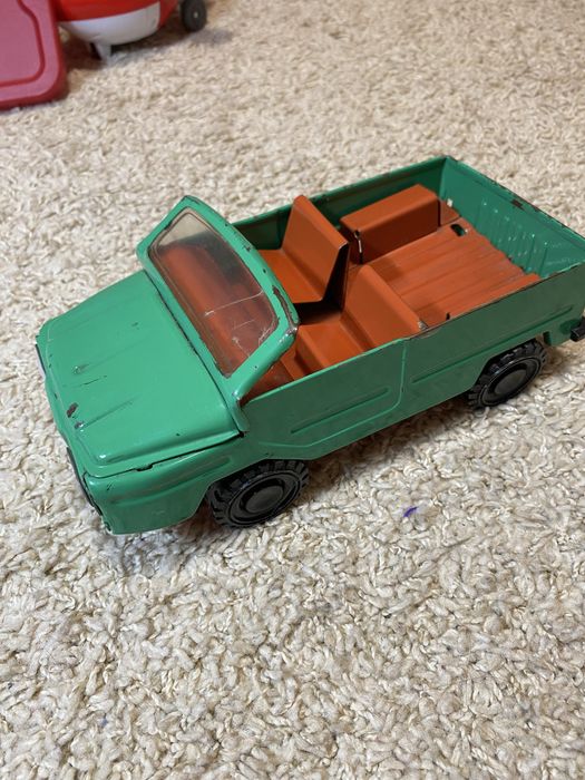 Модельна машинка, для іграшок, волинянка.