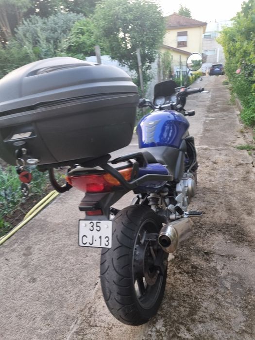 Vender mota em bom estado