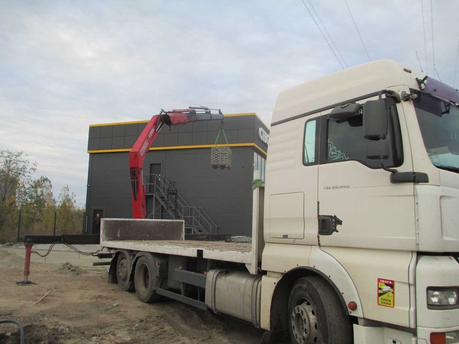 Кран  маніпулятор  послугу краном доставка  розвантаження     монтаж.