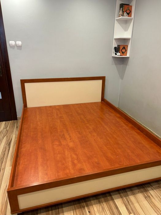 Łóżko sypialniane