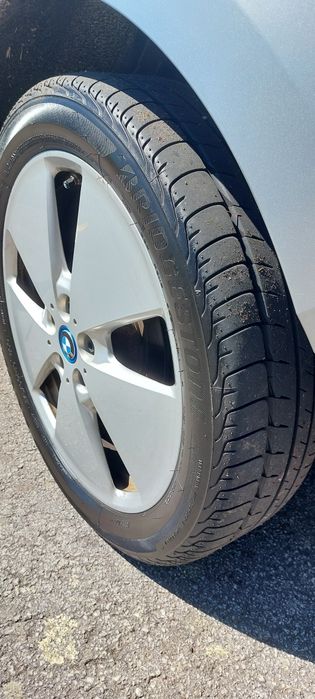 Bmwi3 +REX 60AH  excelente
