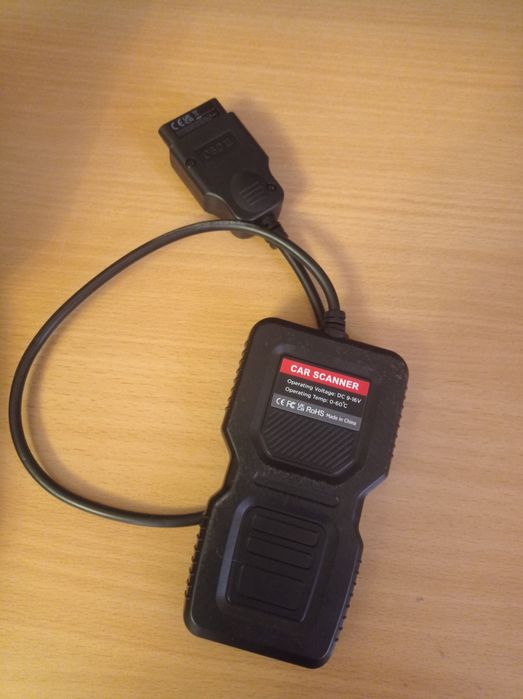 Сканер OBD2 V519 — новий, з екраном!