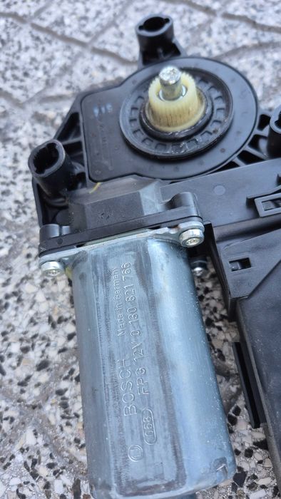 Motor Elevador Vidros Traseiro Direito Audi A4 B6/B7 (8E) Seat Exeo Original 8E0959802A