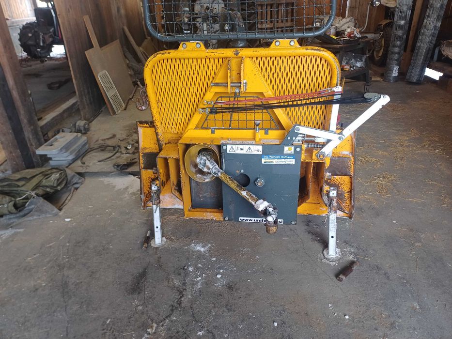 Wyciągarka leśna Uniforest 4 ton