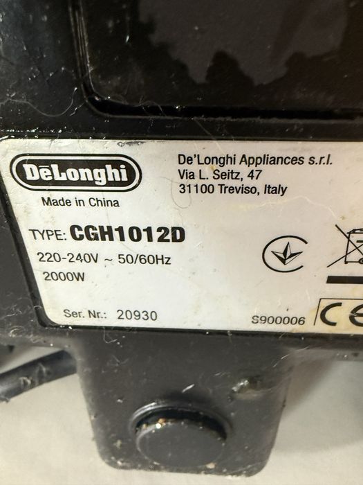 Гриль De’Longhi MultiGrill CGH1012D, мощность 2000 Вт.