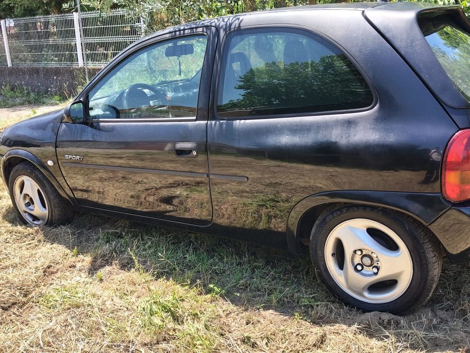 Opel Corsa — fotografia 12