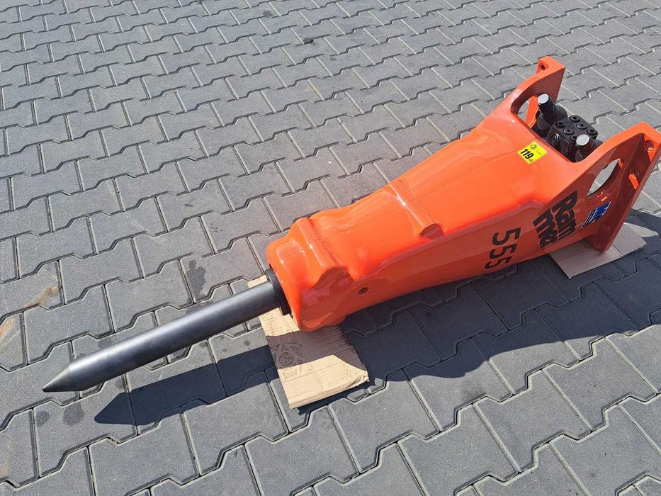 Młot hydrauliczny wyburzeniowy 275kg Rammer BR555 koparka 3,2 - 8t