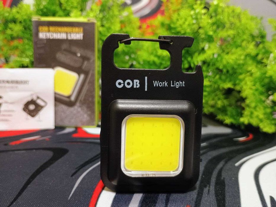 Міні LED ліхтарик брелок, з магнітом та карабіном акумуляторний 500мАг