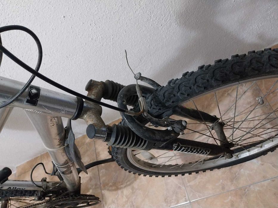 Bicicleta de montanha - BTT