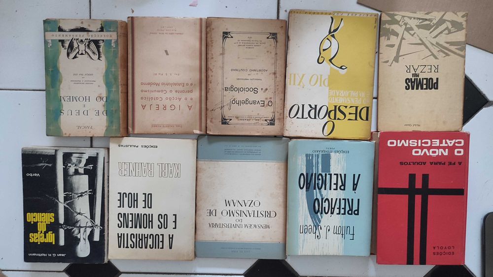 Lote 30 livros Religiosos antigos