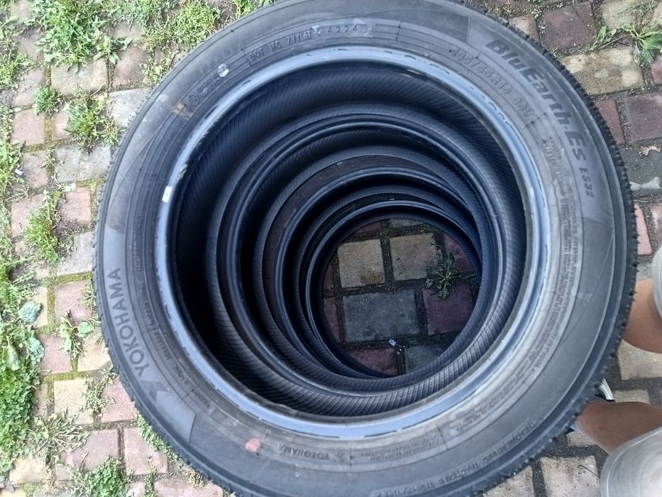 Шини YOKOHAMA не вживані 185/55 r16 24рік