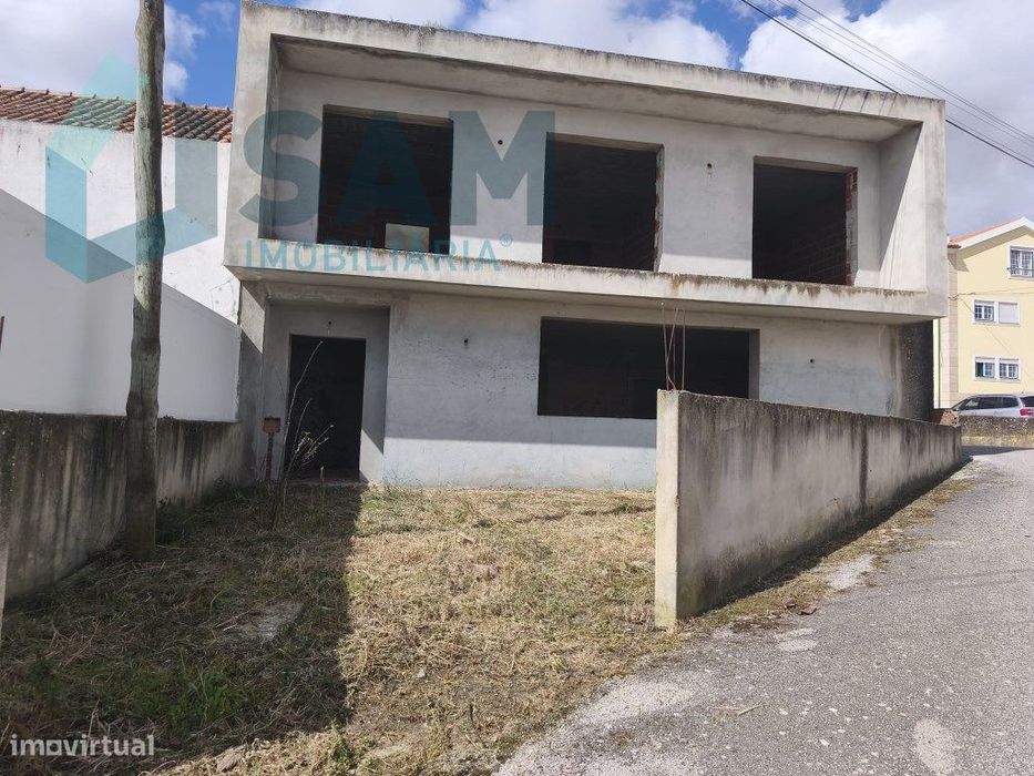 Moradia T3 em construção