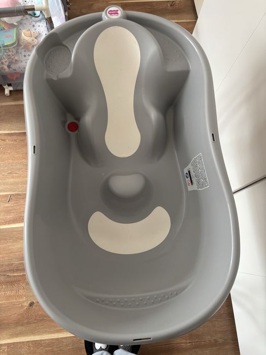 Дитяча ванночка для купання