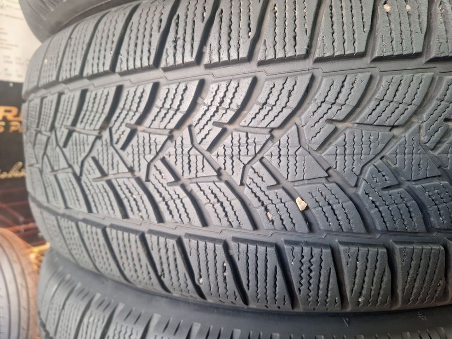 235/60 R18 Dunlop комплект 2022р.в