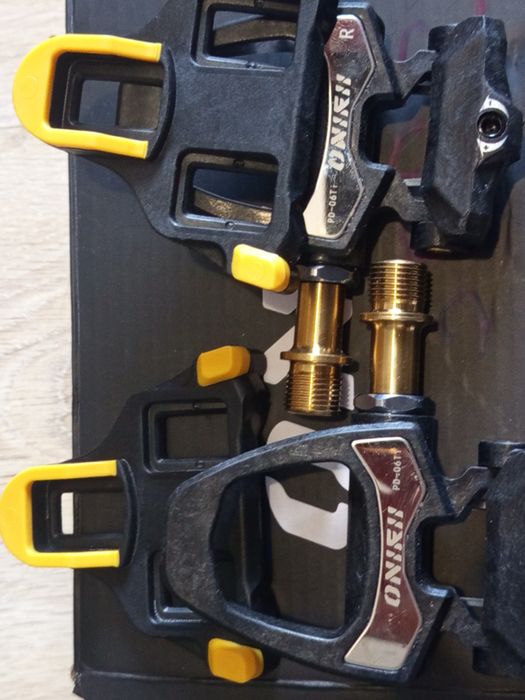 Pedały rowerowe do butów wczepianych