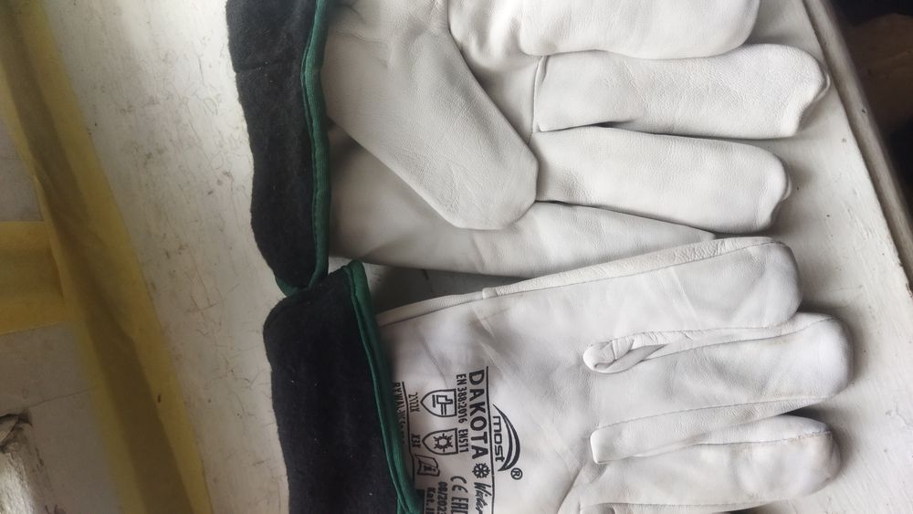 Перчатки рабочие зимние. Dakota most. 10 р.