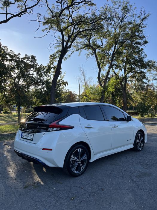 Продам авто Nisan leaf 2019 року
