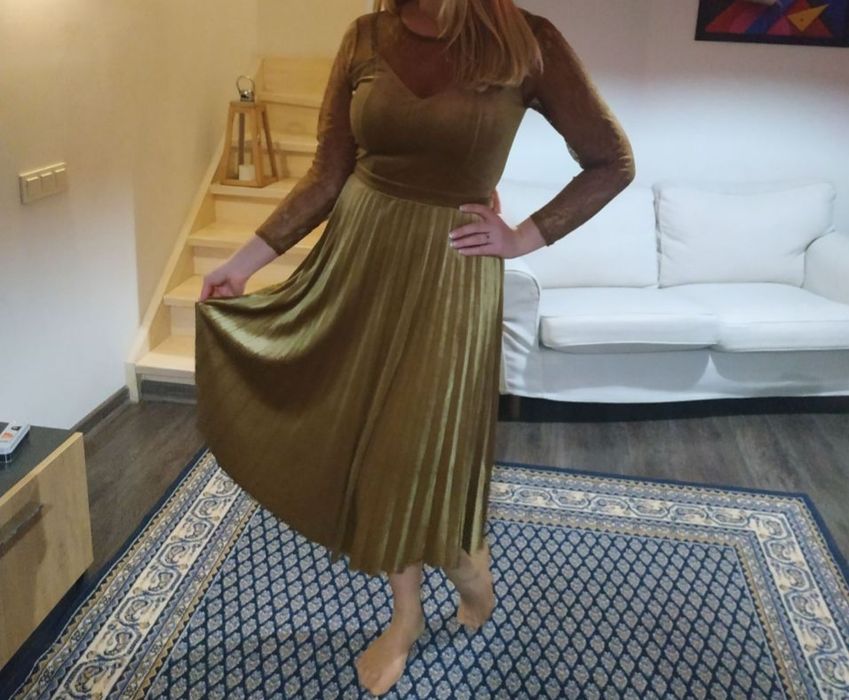 Сукня оксамитова L