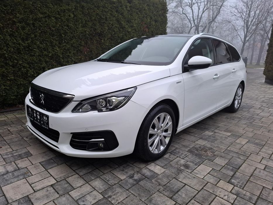 Peugeot 308 Panorama , Nawi , Tempomat , Kamera , PDC , Opłacony !!!