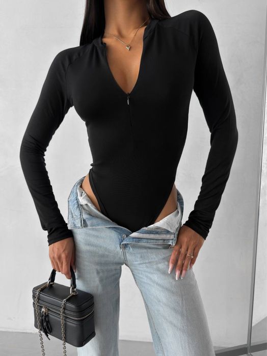 Боді на довгий рукав жіноче біле з розміром для пальця