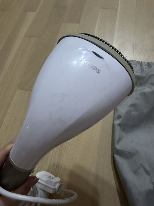 Ручной отпариватель для одежды GC301/80 philips