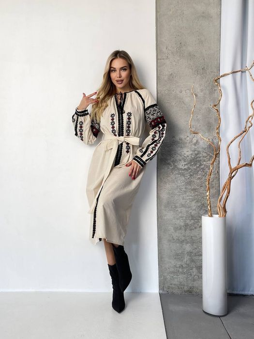 Вишита сукня/вишите плаття/сукня-вишиванка