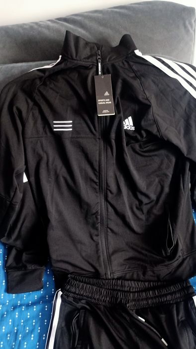 Dres sportowy adidas, Turcja