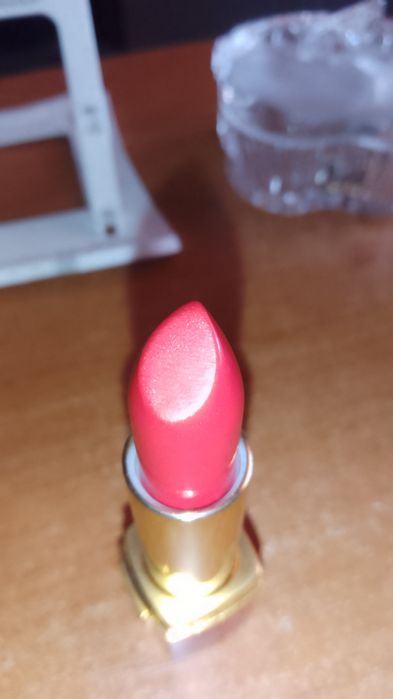 Estee Lauder помада