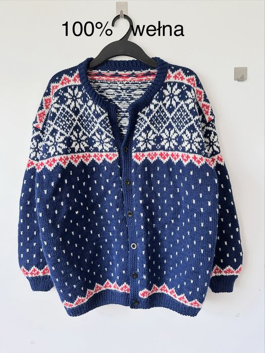 Wełniany kardigan sweter norweskie wzory skandynawski lopapeysa wool