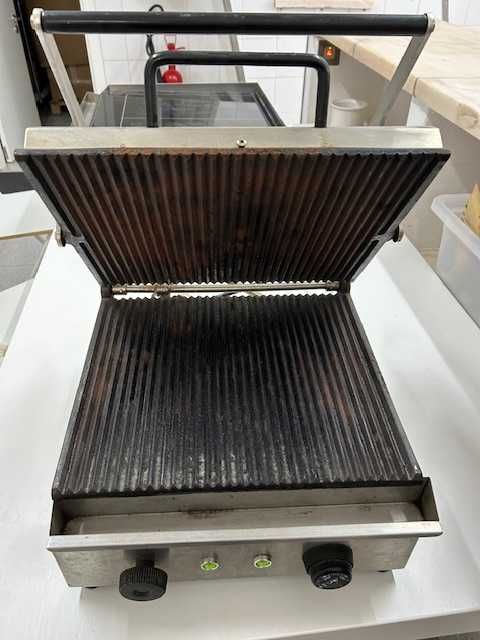Grelhador Electrico