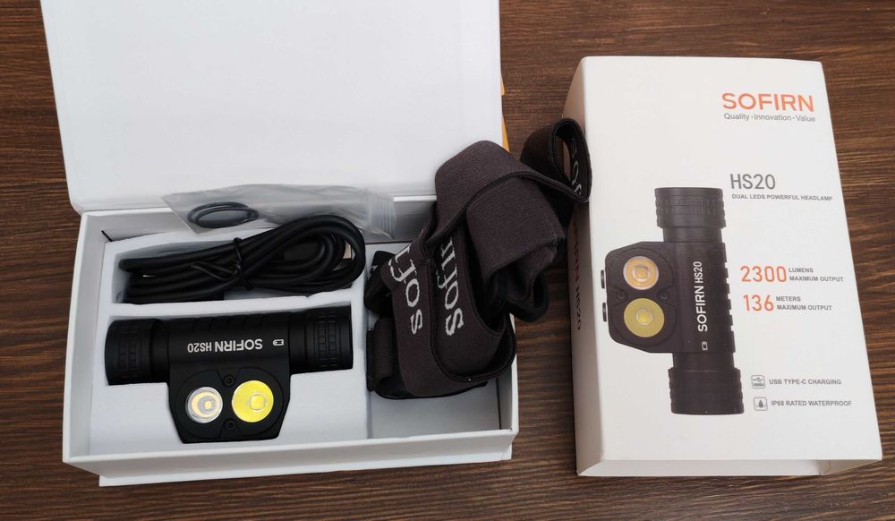 Ліхтар Sofirn HS20 XHP50.2 з акумулятором