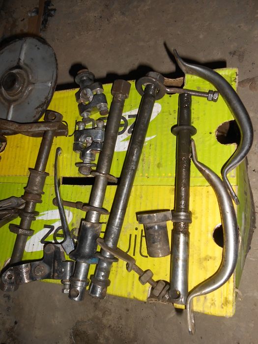 Ось передняя задняя Ява Иж