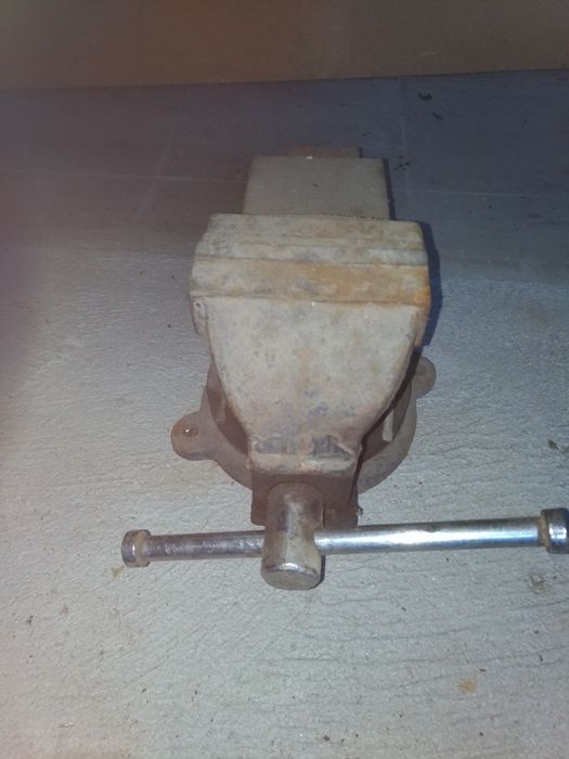 Pistola lavagem auto e Material de oficina