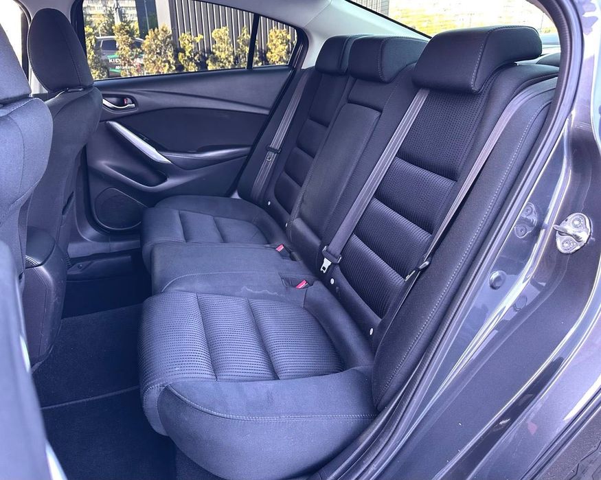 Продаж гарного авто Mazda 6