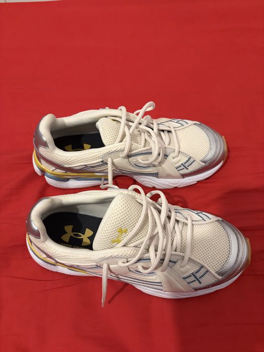 Under armour men’s sola