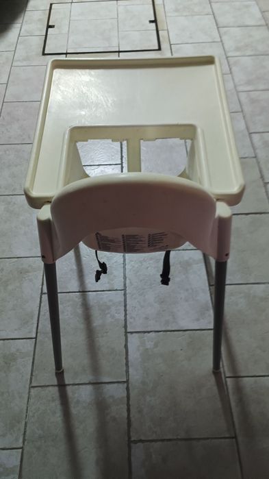 Cadeira de refeição p/criança