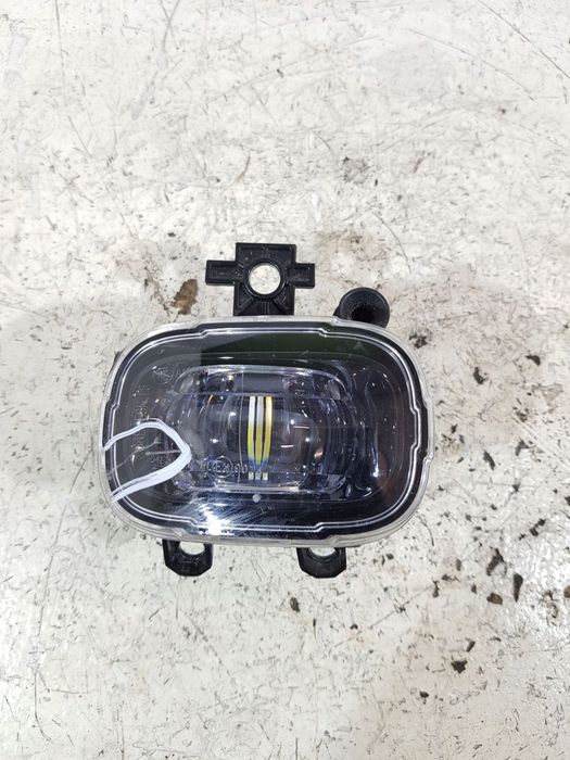 halogen prawy przód 261504122r renault clio v captur trafic