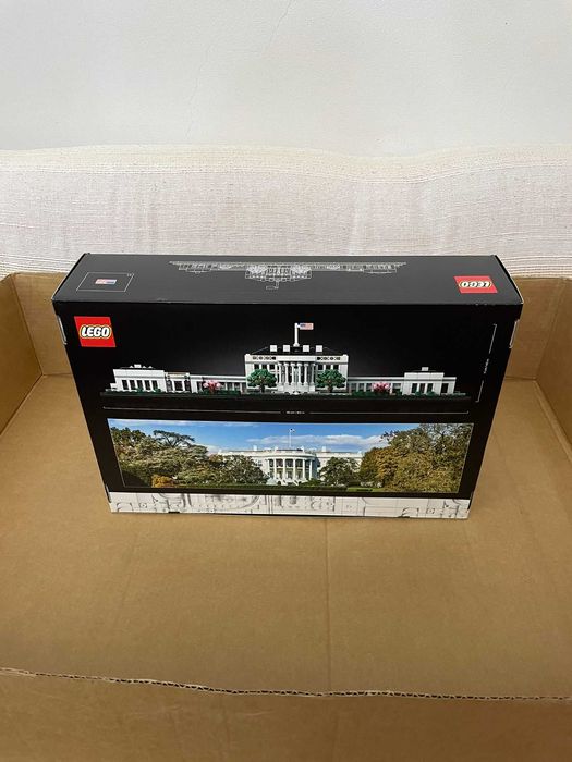 LEGO Architecture - 21054 - The White House - Novo/Selado