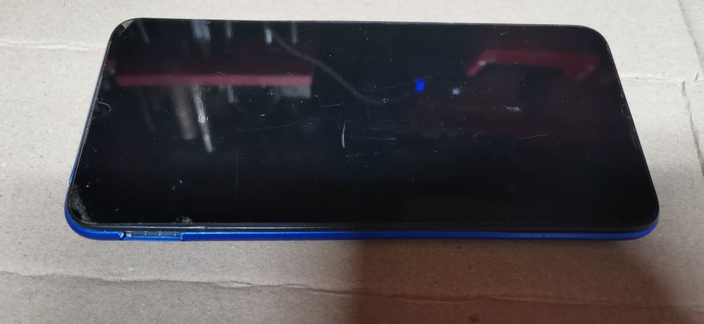 Телефон Xiaomi Redmi