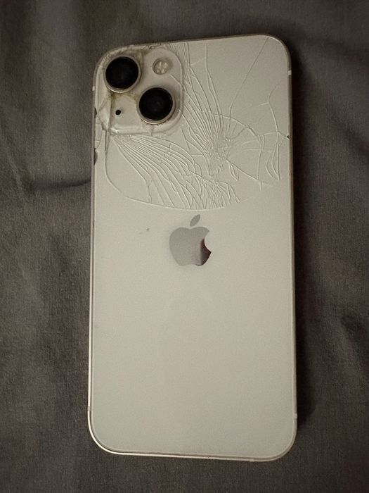 Iphone 13 (128 gb)