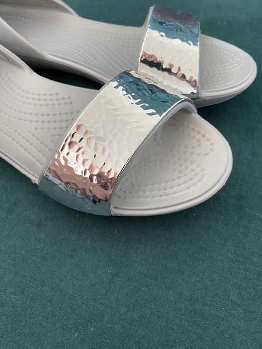 Sandały Crocs Lina Embellished Dorsay r. 36/37 W6