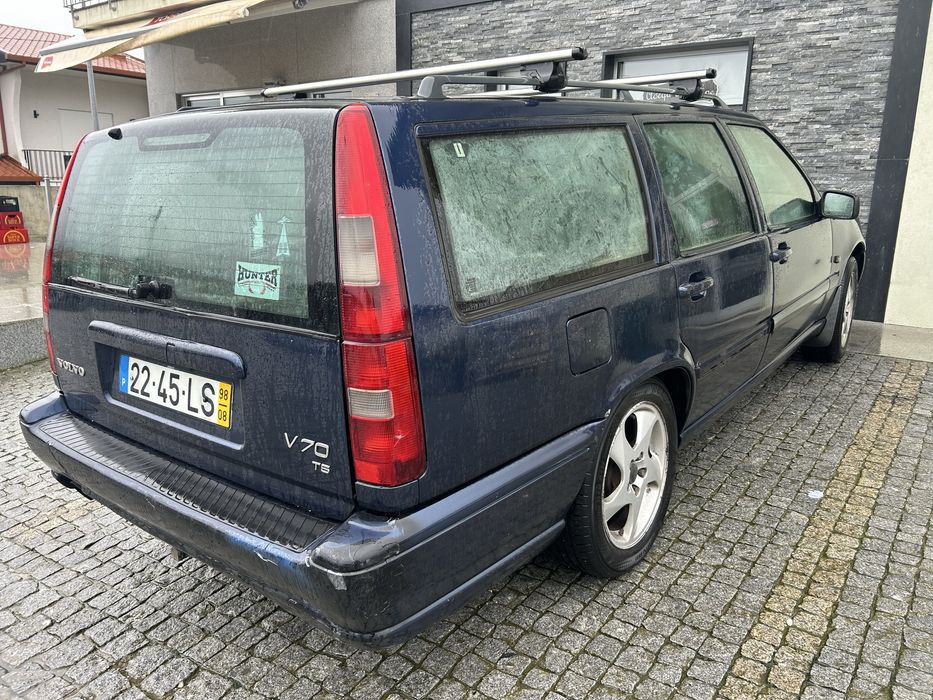 Volvo V70 T5 ( alarme ativo / bloqueada )